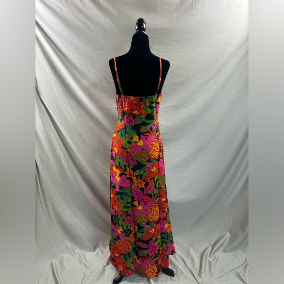 Floral Printed Cut Out Button Down Maxi Dress - Picture 9 of 9